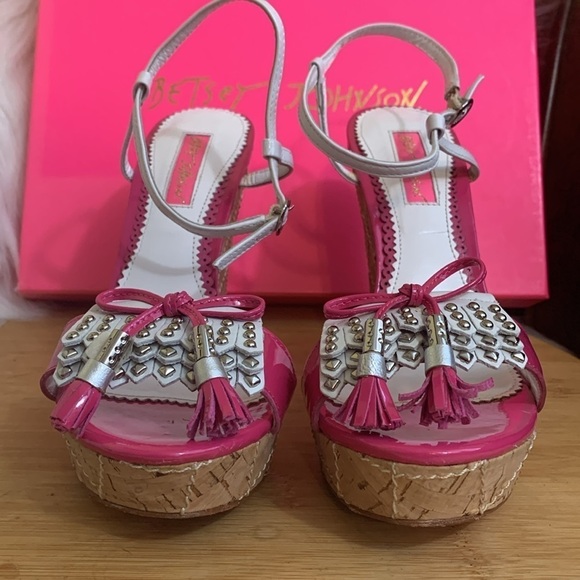Betsey Johnson NIB Leather Honest Fuchsia Cork Wedge Platform Espadrille Heels 7 - Picture 8 of 17